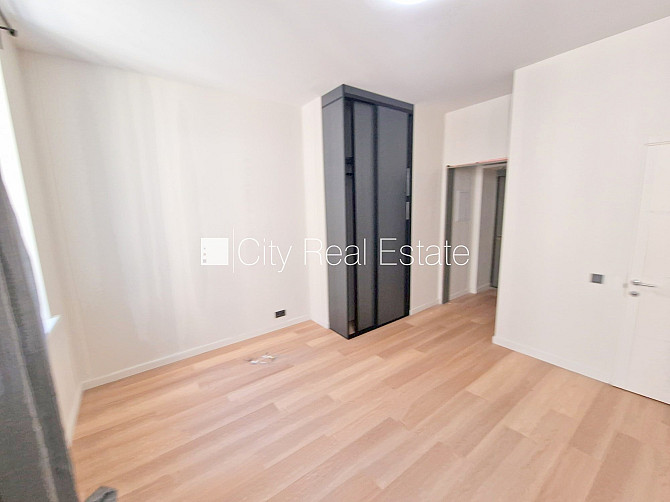 Projekts - Matīsa 38, fasādes māja, renovēta māja, labiekārtots apzaļumots pagalms, ieeja no Rīga - foto 10