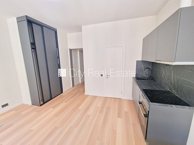 Projekts - Matīsa 38, fasādes māja, renovēta māja, labiekārtots apzaļumots pagalms, ieeja no Rīga - foto 7