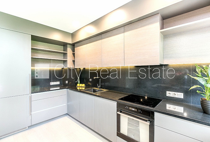 Dvīņu māja, jaunceltne, labiekārtota apzaļumota teritorija, bruģēts piebraucamais ceļš, Rīga - foto 4