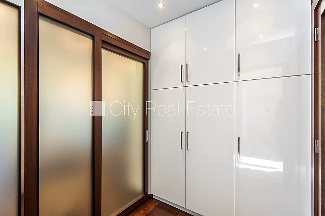 Новостройка, зеленая территория, гараж на две машины, озеленённая территория со Юрмала - изображение 18