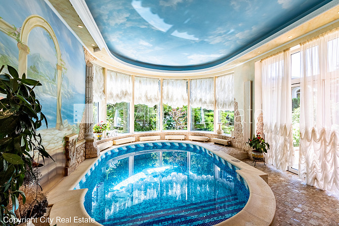 Labiekārtota apzaļumota teritorija, iežogota teritorija, vieta vairākām automašīnām, Jūrmala - foto 11