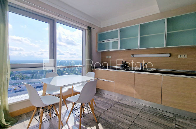 Jaunceltne, slēgta teritorija, teritorijas iebrauktuves vārti aprīkoti ar automatizētu Rīga - foto 8