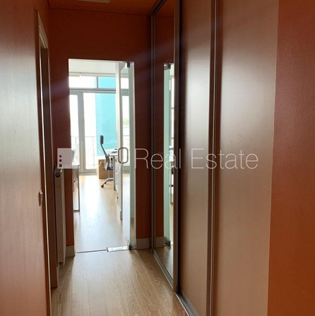 Projekts - Kuģu 26, jaunceltne, apsargāta autostāvvieta, luksuss apartamenti , terase, logi Rīga - foto 3