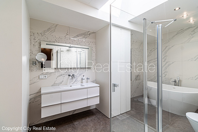 Реновированный дом, закрытый двор, возможность аренды парковки, охраняемая Рига - изображение 11