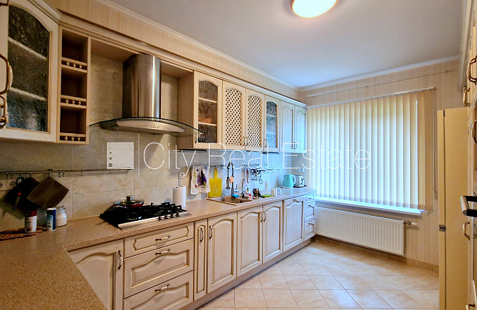 Частный дом, новостройка, благоустроенная озеленённая территория 3557 м2, въездные Юрмала - изображение 14