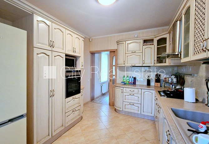 Частный дом, новостройка, благоустроенная озеленённая территория 3557 м2, въездные Юрмала - изображение 17