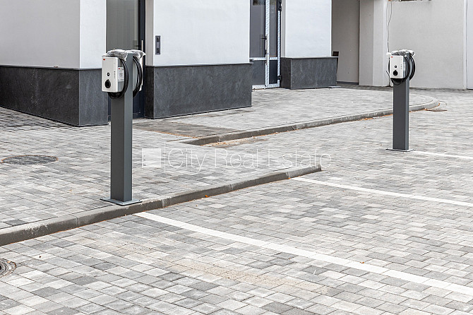 Fasādes māja, renovēta māja, labiekārtots apzaļumots pagalms, slēgta teritorija, iespēja Rīga - foto 17