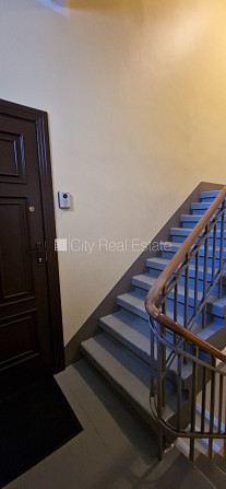 Дом во дворе, реновированный дом, благоустроенная озеленённая территория, Рига - изображение 16