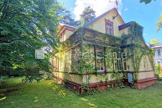 Земля в собственности, частный дом, фасадный дом, реновированный дом, фасад с Jūrmala
