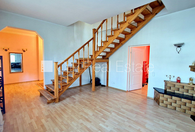 Privātmāja, fasādes māja, renovēta māja, labiekārtots apzaļumots pagalms, garāža vienai Jūrmala - foto 20