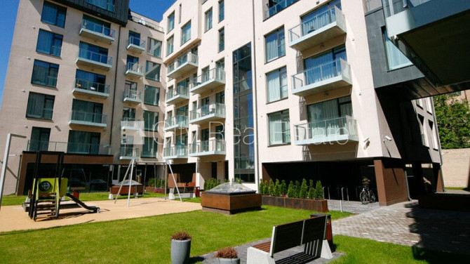 Jaunceltne, labiekārtota apzaļumota teritorija, vieta automašīnai, pazemes autostāvvieta, ir Rīga - foto 18