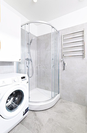 Renovēta māja, apsaimniekošanas maksa mēnesī 91,74 EUR, labiekārtots apzaļumots pagalms, Rīga - foto 10