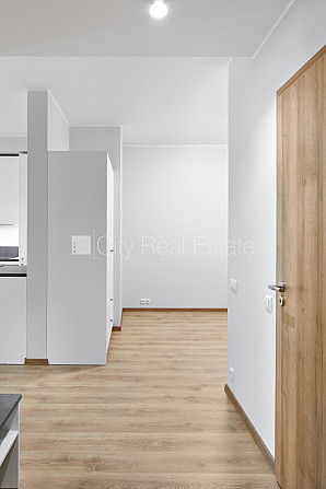 Renovēta māja, apsaimniekošanas maksa mēnesī 91,74 EUR, labiekārtots apzaļumots pagalms, Rīga - foto 6