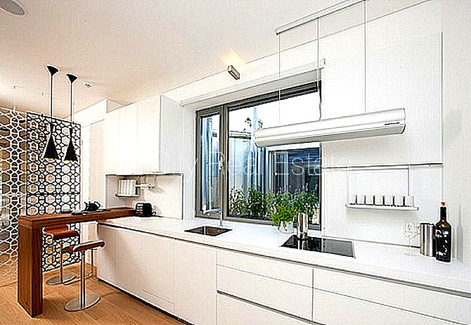 Фасадный дом, реновированный дом, благоустроенная озеленённая территория, Рига - изображение 14