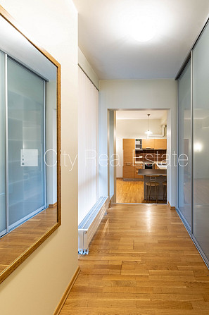 Projekts - Kalpaka Residence, renovēta māja, iežogota teritorija, ieeja no ielas, ir lifts, Rīga - foto 10