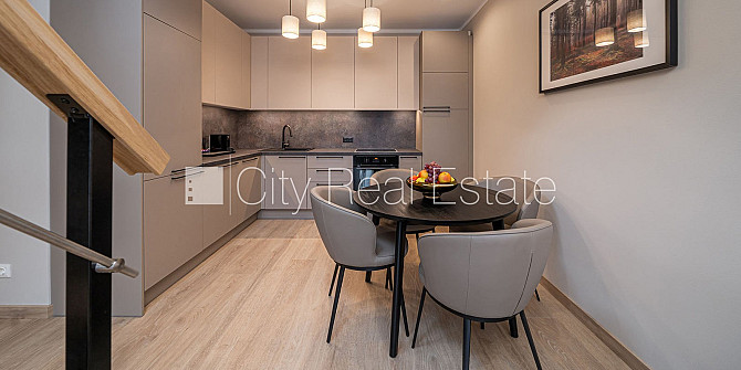 Jaunceltne, fasādes māja, labiekārtota apzaļumota teritorija, pazemes autostāvvieta, Jūrmala - foto 4