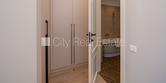 Jaunceltne, fasādes māja, labiekārtota apzaļumota teritorija, pazemes autostāvvieta, Jūrmala - foto 11