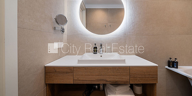 Jaunceltne, fasādes māja, labiekārtota apzaļumota teritorija, pazemes autostāvvieta, Jūrmala - foto 12