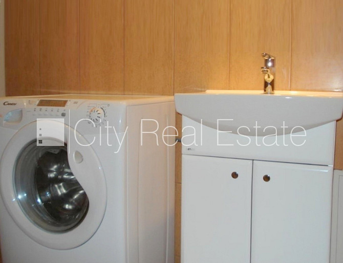 Zeme īpašumā, dvīņu māja, jaunceltne, labiekārtota apzaļumota teritorija, bruģēts Jūrmala - foto 18