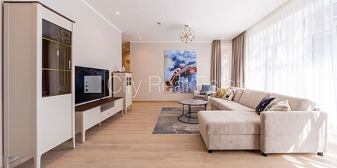 Новостройка, фасадный дом, зеленая территория, благоустроенная озеленённая Юрмала - изображение 3