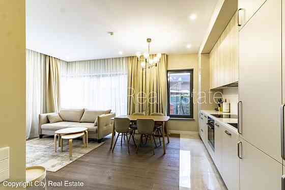 Новостройка, благоустроенная озеленённая территория, закрытая территория, Юрмала