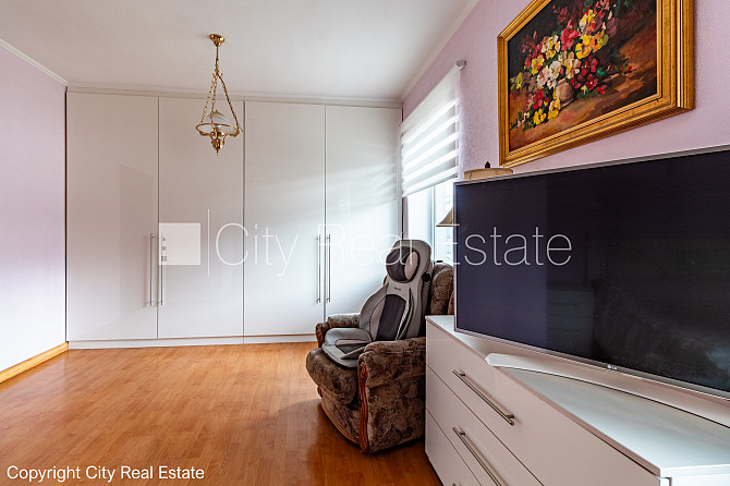 Реновированный дом, стены из керамзитных блоков, благоустроенная озеленённая Юрмала - изображение 13