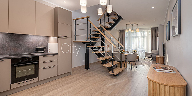 Новостройка, фасадный дом, зеленая территория, благоустроенная озеленённая Юрмала - изображение 1