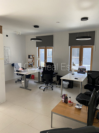 Фасадный дом, реновированный дом, вход с улицы, полная отделка , совмещённый Рига - изображение 4