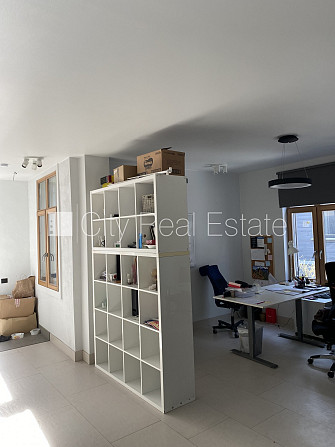 Фасадный дом, реновированный дом, вход с улицы, полная отделка , совмещённый Рига - изображение 5