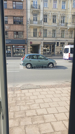 Fasādes māja, renovēta māja, slēgts pagalms, ieeja no ielas, kāpņu telpa pēc kapitālā Rīga - foto 16