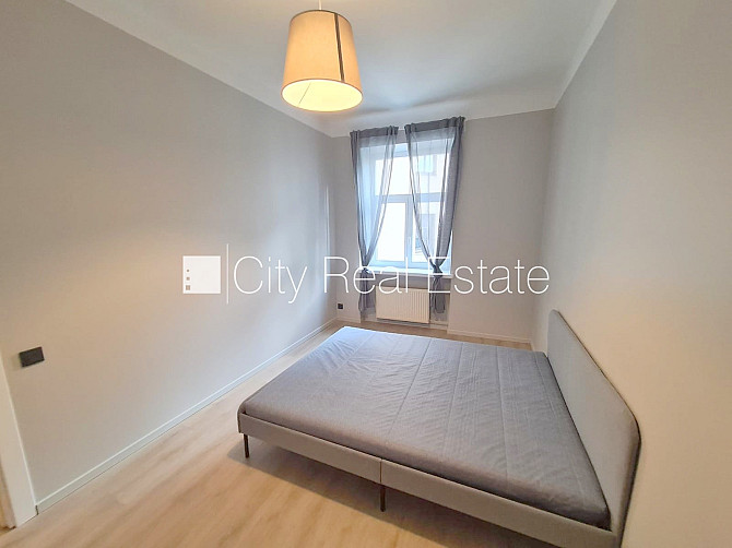 Fasādes māja, renovēta māja, slēgts pagalms, ieeja no ielas un pagalma, ir lifts, kāpņu Rīga - foto 16