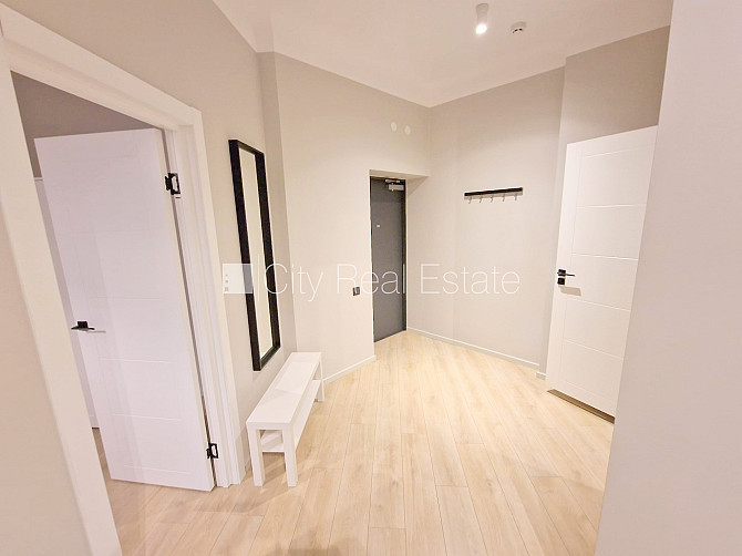 Fasādes māja, renovēta māja, slēgts pagalms, ieeja no ielas un pagalma, ir lifts, kāpņu Rīga - foto 11