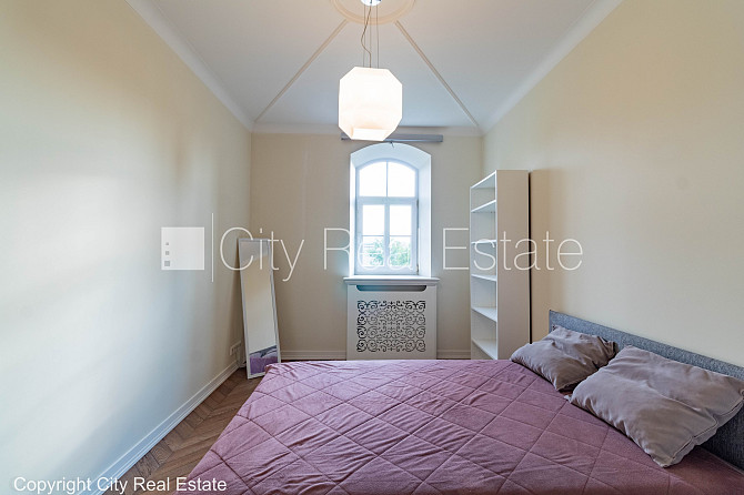 Fasādes māja, renovēta māja, ieeja no ielas, logi vērsti uz ielas pusi, istabas izolētas 2 Rīga - foto 4