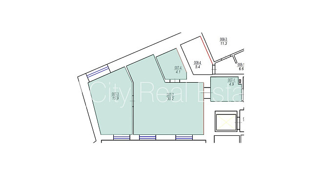 Pagalma māja, renovēta māja, slēgta teritorija, ieeja no pagalma, ir lifts, kāpņu telpa pēc Rīga - foto 10