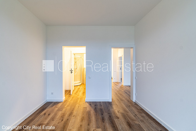 Rindu māja, energo efektīva māja, labiekārtota apzaļumota teritorija, iežogota teritorija ar Rīga - foto 12