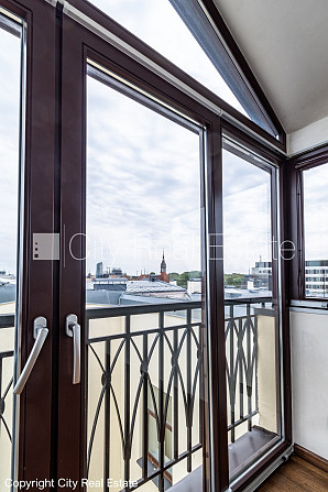 Fasādes māja, renovēta māja, slēgts pagalms, pazemes autostāvvieta, ieeja no ielas, luksuss Rīga - foto 18