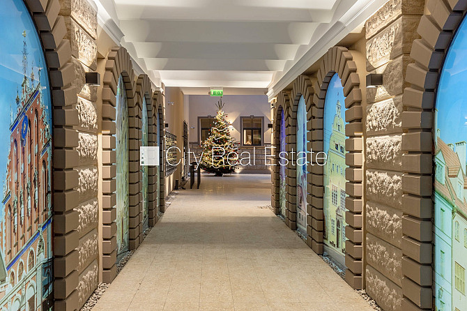 Фасадный дом, реновированный дом, закрытый двор, вход с улицы и со двора, лифт, Рига - изображение 15