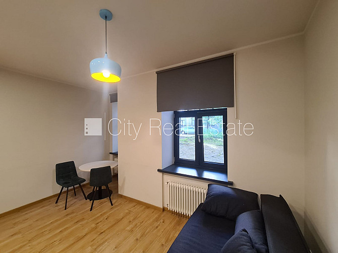 Здание во дворе, реновированный дом, закрытый двор, вход со двора, лифт, Рига - изображение 6