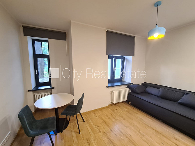 Здание во дворе, реновированный дом, закрытый двор, вход со двора, лифт, Рига - изображение 5