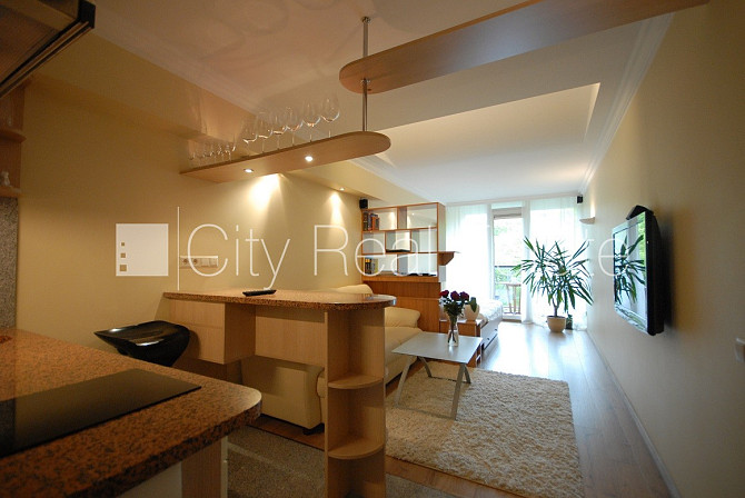 Новостройка, фасадный дом, благоустроенная озеленённая территория, Рига - изображение 5