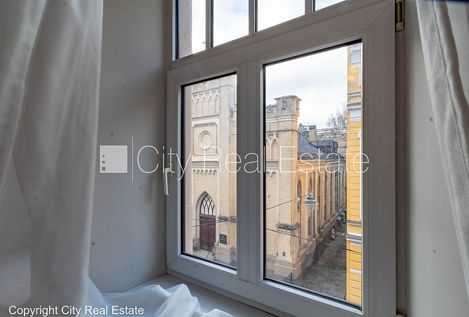 Fasādes māja, renovēta māja, slēgts pagalms, vieta automašīnai, ieeja no ielas un pagalma, Rīga - foto 16