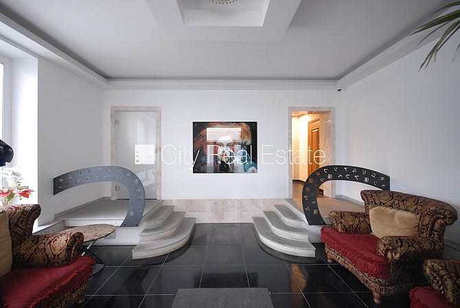 Jaunceltne, labiekārtota apzaļumota teritorija, slēgts pagalms, iežogota teritorija ar metāla Rīga - foto 13