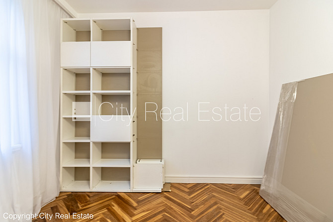 Privātmāja, dzīvokļu skaits ēkā  4 gab., labiekārtots apzaļumots pagalms, bruģēts Rīga - foto 14