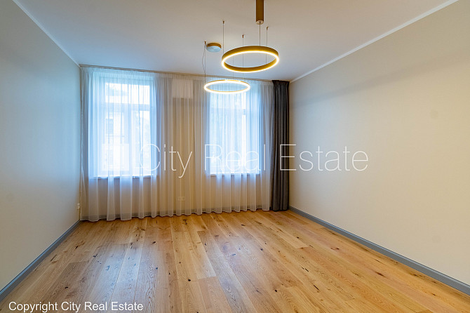 Jaunceltne, pagalma māja, labiekārtots apzaļumots pagalms, iespēja nomāt autostāvvietu, Rīga - foto 2