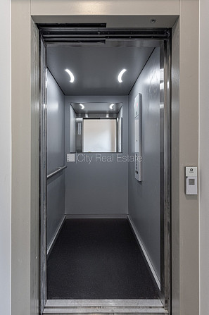 Fasādes māja, renovēta māja, labiekārtots apzaļumots pagalms, slēgts pagalms, iespēja Rīga - foto 20