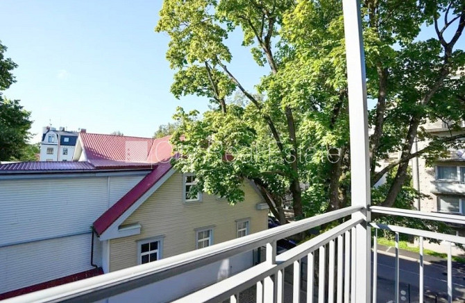 Fasādes māja, renovēta māja, slēgts pagalms, iežogota teritorija, vieta automašīnai, ieeja Rīga - foto 9