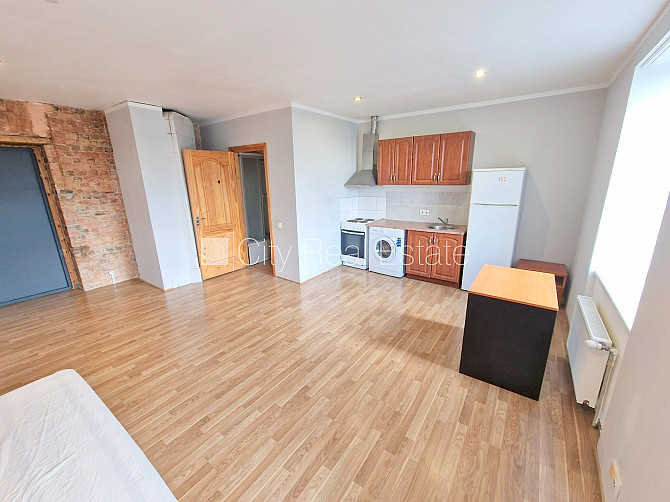 Pagalma māja, labiekārtots apzaļumots pagalms, slēgta teritorija, apsargāta teritorija, ieeja Rīga - foto 5