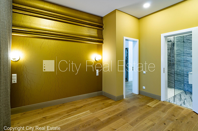 Jaunceltne, fasādes māja, ieeja no pagalma, ir lifts, kāpņu telpa pēc kapitālā remonta, Rīga - foto 8