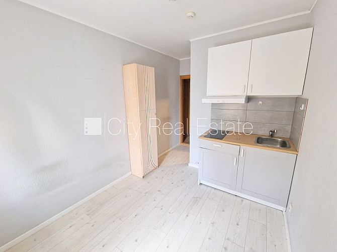 Fasādes māja, renovēta māja, ieeja no ielas un pagalma, kāpņu telpa pēc kosmētiskā Rīga - foto 17