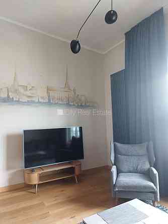 Новостройка, возможность аренды парковки, апартаменты люкс 80 м2, лифт, широкий вид Рига